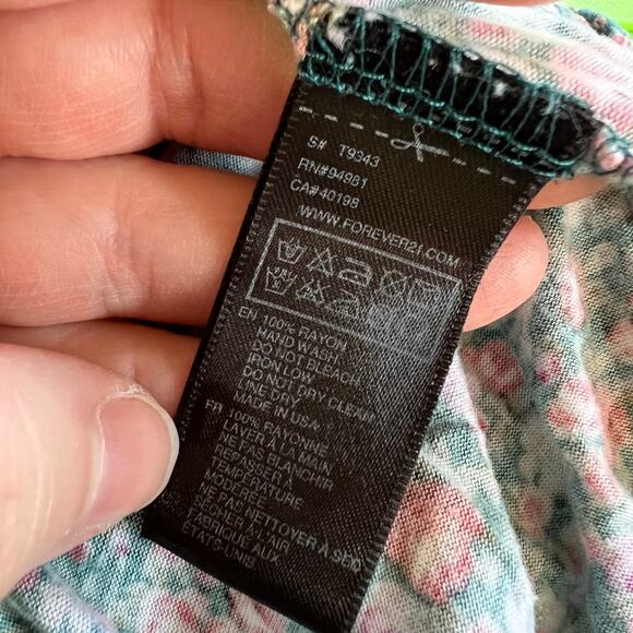 Forever 21 Womens Tank Top Crochet Scoop Neck Floral Print Green Pink Large - Picture 8 of 8